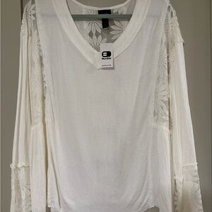 Daytrip White Lace Sleeve Blouse